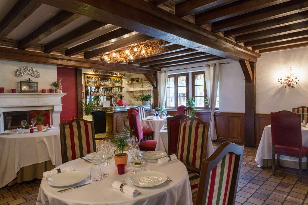 L'Oree Des Chenes, The Originals Relais La Ferté-Saint-Aubin Restaurant foto